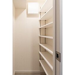 ＲＪＲプレシア千鳥 5階1LDKのリビング/ダイニング