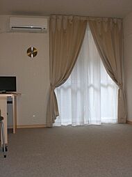 レオパレスソレーユIII 3階1Kのリビング/ダイニング