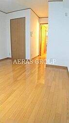 ヴィラージュ志伊 1階ワンルームのリビング/ダイニング