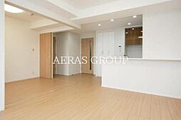 ヴィラトリシクル 6階3LDKのリビング/ダイニング