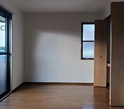 クレスト・コート 2階2DKのリビング/ダイニング