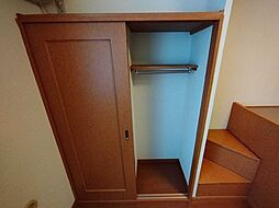 レオパレスグリーンリバー2 1階1Kのリビング/ダイニング