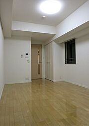 エスティメゾン大島 7階1Kのリビング/ダイニング