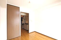 ECLUSE 2階1Kのリビング/ダイニング