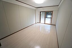 アーク登戸 301 3階1Kのリビング/ダイニング