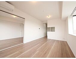 コンフォリア赤羽岩淵 9階1SLDKのリビング/ダイニング