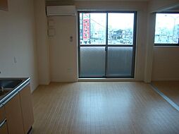 居間