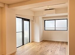 ベルファン西麻布 208 2階1LDKのリビング/ダイニング