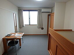 レオパレスメルベーユII　26740 207 2階1Kのリビング/ダイニング