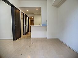 エステムプラザ神戸大開通ルミナス 704 7階2LDKのリビング/ダイニング