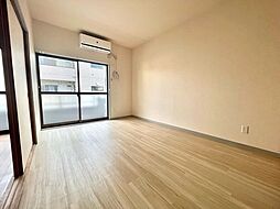 パステロードII番館 2階2DKのリビング/ダイニング