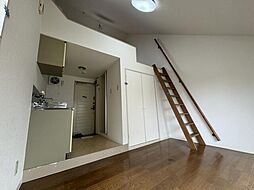 エルピア武蔵野 2階ワンルームのリビング/ダイニング