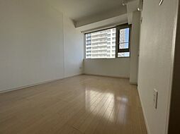 東京臨海高速鉄道りんかい線 品川シーサイド駅 徒歩6分の賃貸マンション 18階3SLDKのリビング/ダイニング