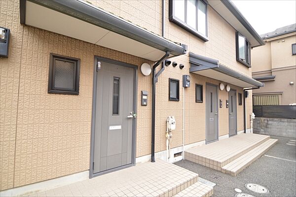 detached 東京都国立市中２丁目19-34

地図を見る