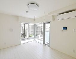 ディアレイシャス武蔵新城 1階1Kのリビング/ダイニング