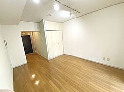 瑞鶯ハイツ 1階ワンルームのリビング/ダイニング