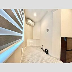 ユアコンフォート水道町 地下1階1LDKのリビング/ダイニング