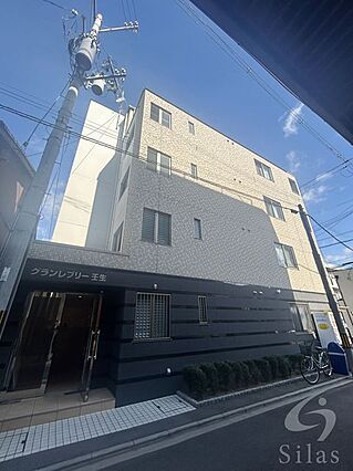 グランレブリー壬生_外観_1