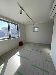 Maison de Aifur 1階ワンルームのリビング/ダイニング