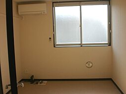 レオネクストアリアーレ 2階1Kのリビング/ダイニング