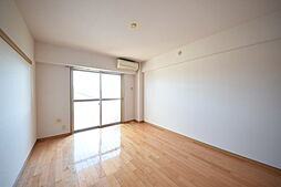 多摩都市モノレール 中央大学・明星大学駅 徒歩3分の賃貸マンション 2階1Kのリビング/ダイニング