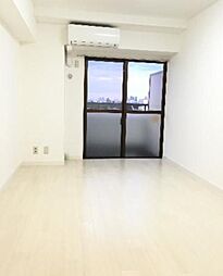 ユーコート上馬 8階ワンルームのリビング/ダイニング