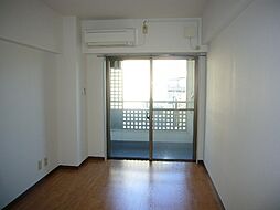 ドルチェステージ千歳 7階ワンルームのリビング/ダイニング