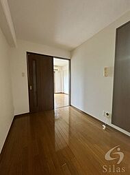 グラン・リヴィエール西京極 2階2LDKのリビング/ダイニング