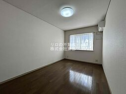 パークアベニューアートヴィレッジ参番館 105 1階ワンルームのリビング/ダイニング