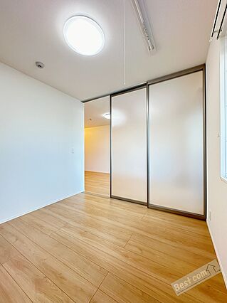 TIMBERBROOK_内装_2