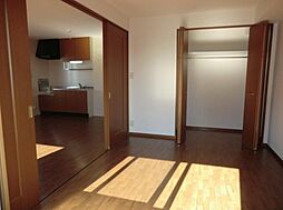 メゾン・ルミエール 1階2LDKのリビング/ダイニング