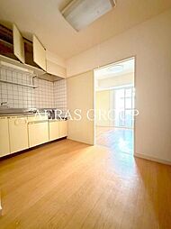 ワールドパレス武蔵小山 3階1DKのリビング/ダイニング