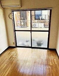 クリスタルハウス 1階ワンルームのリビング/ダイニング