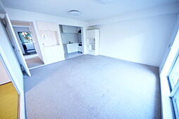 京王動物園線 多摩動物公園駅 徒歩5分の賃貸マンション 6階3LDKのリビング/ダイニング