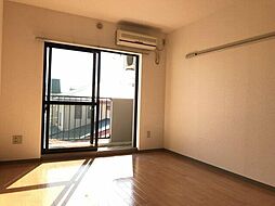 ビュー久米川パル 3階1Kのリビング/ダイニング