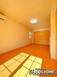 プリムローズ　I 1階1LDKのリビング/ダイニング