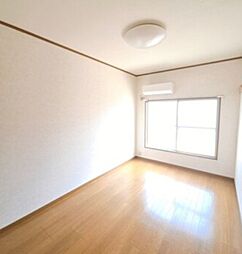 ハイツONO 2階ワンルームのリビング/ダイニング