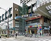 スーパーマルハチ新長田店 314m