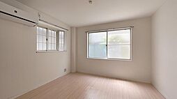 メゾン府中 3階ワンルームのリビング/ダイニング