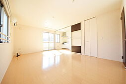 京王相模原線 南大沢駅 バス5分 上柚木下車 徒歩1分の賃貸アパート 1階1Kのリビング/ダイニング