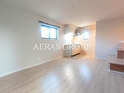 mesm 2階ワンルームのリビング/ダイニング