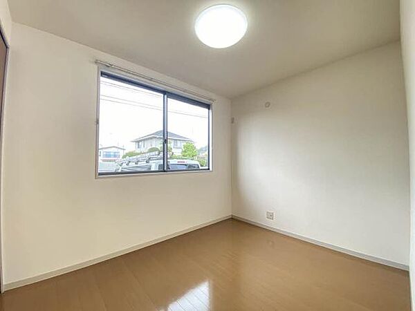 apartment 福島県南相馬市原町区橋本町４丁目12-27
原町区橋本町の賃貸情報を見る
物件地図