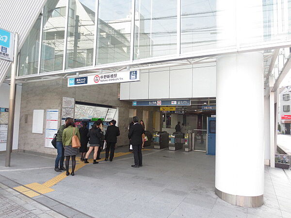 画像12:中野新橋駅(東京メトロ 丸ノ内線) 526m