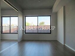 ウェルスクエアイズム三軒茶屋 3階1LDKのリビング/ダイニング