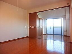 デュオステージ東十条 301 3階1LDKのリビング/ダイニング