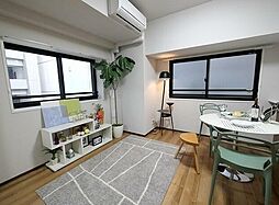 PEAKS神田 4階1LDKのリビング/ダイニング