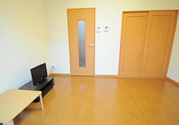 レオパレスヴァンベールII 1階1Kのリビング/ダイニング