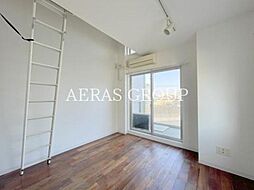 Aquila Urayasu Uno 4階ワンルームのリビング/ダイニング