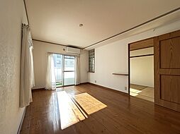 横浜ハイタウン2号棟 307 3階3LDKのリビング/ダイニング