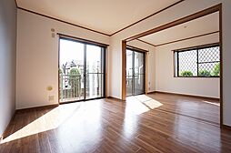 居間